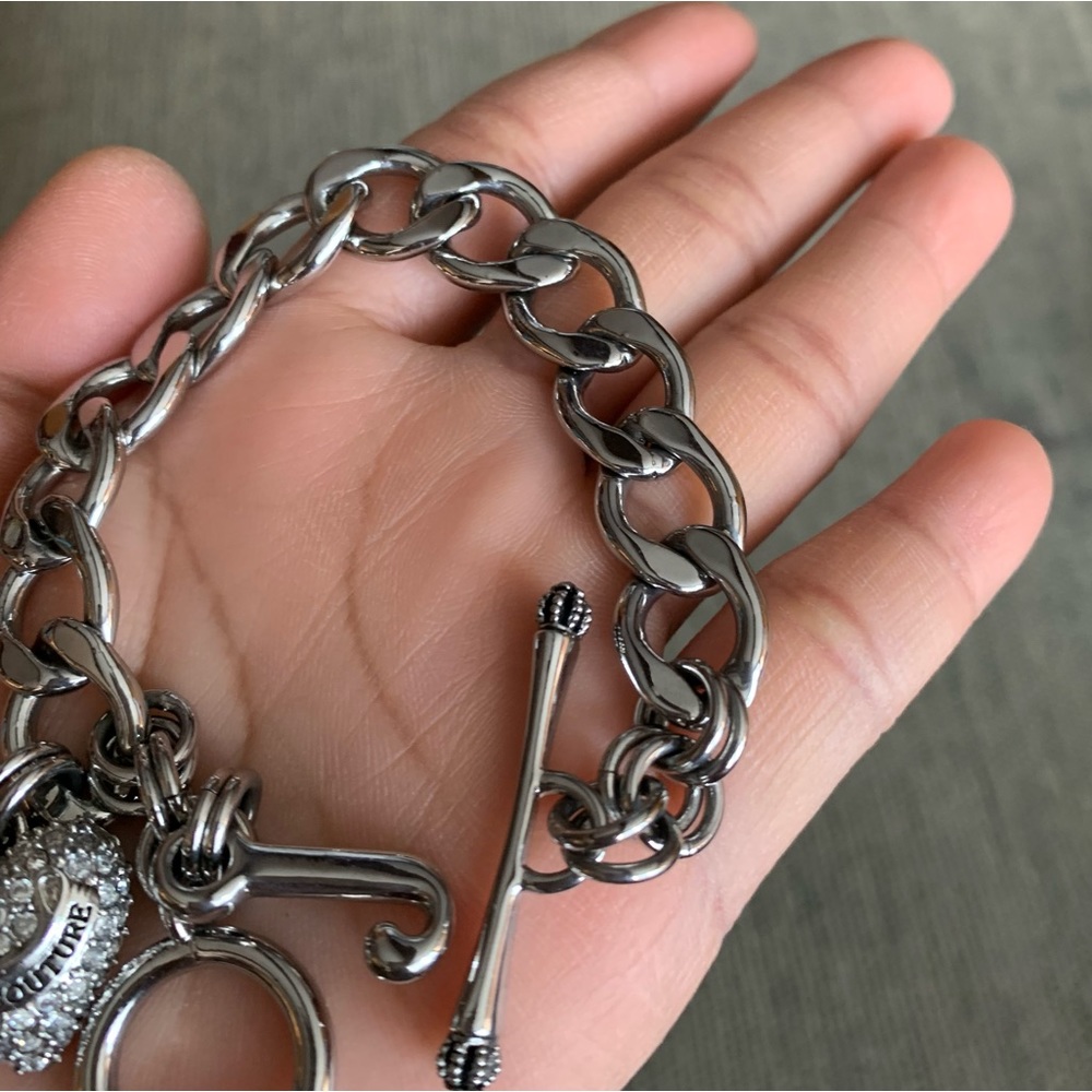 Juicy Couture Silver Chain Link Heart Toggle Bracelet J Charm 7.5” Jewelry EUC - Picture 6 of 7